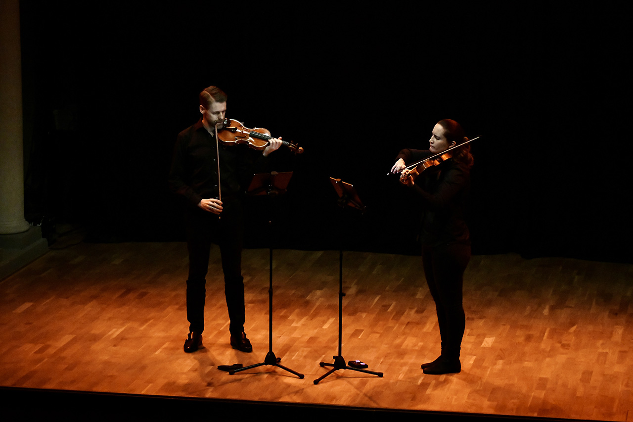 Musica Vitae. I år har Musica Vitae, en plattform för nutida konstmusik, firat 40 år med en liten festival. Här följer Tore Sjöqvists rapport.