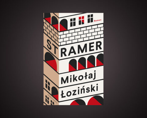 ROMAN. Carolina Thelin har med avsevärd behållning läst romanen ”Stramer” av den polske författaren Mikołaj Łoziński. Polsk litteratur, historia, judisk historia, Förintelsen, Polen, andra världskriget, Prosa, prosakonst, berättarkonst,